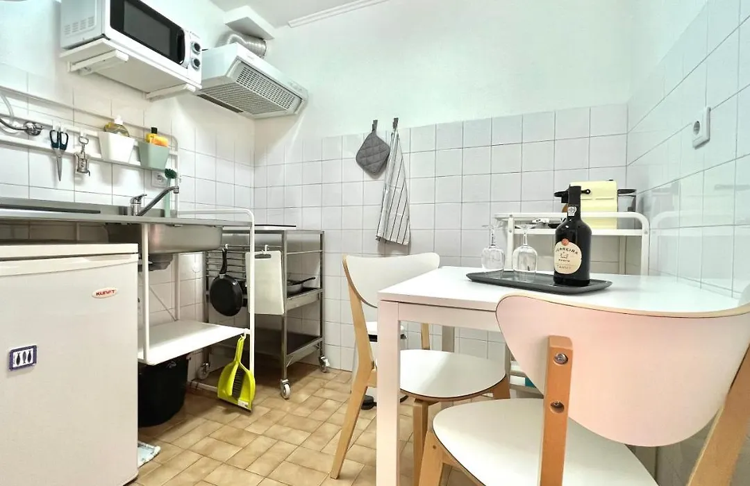 Amalia Studio 2-1